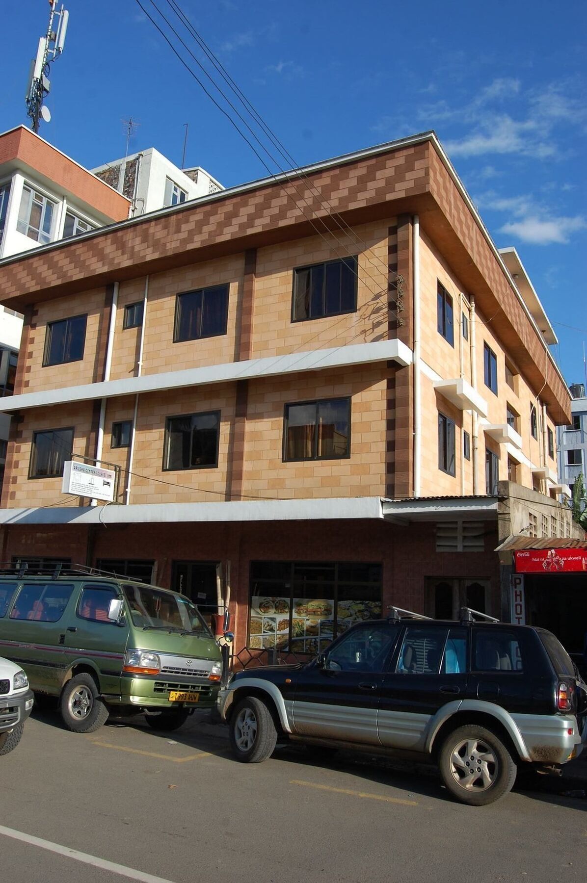 Center Inn Аруша Екстериор снимка